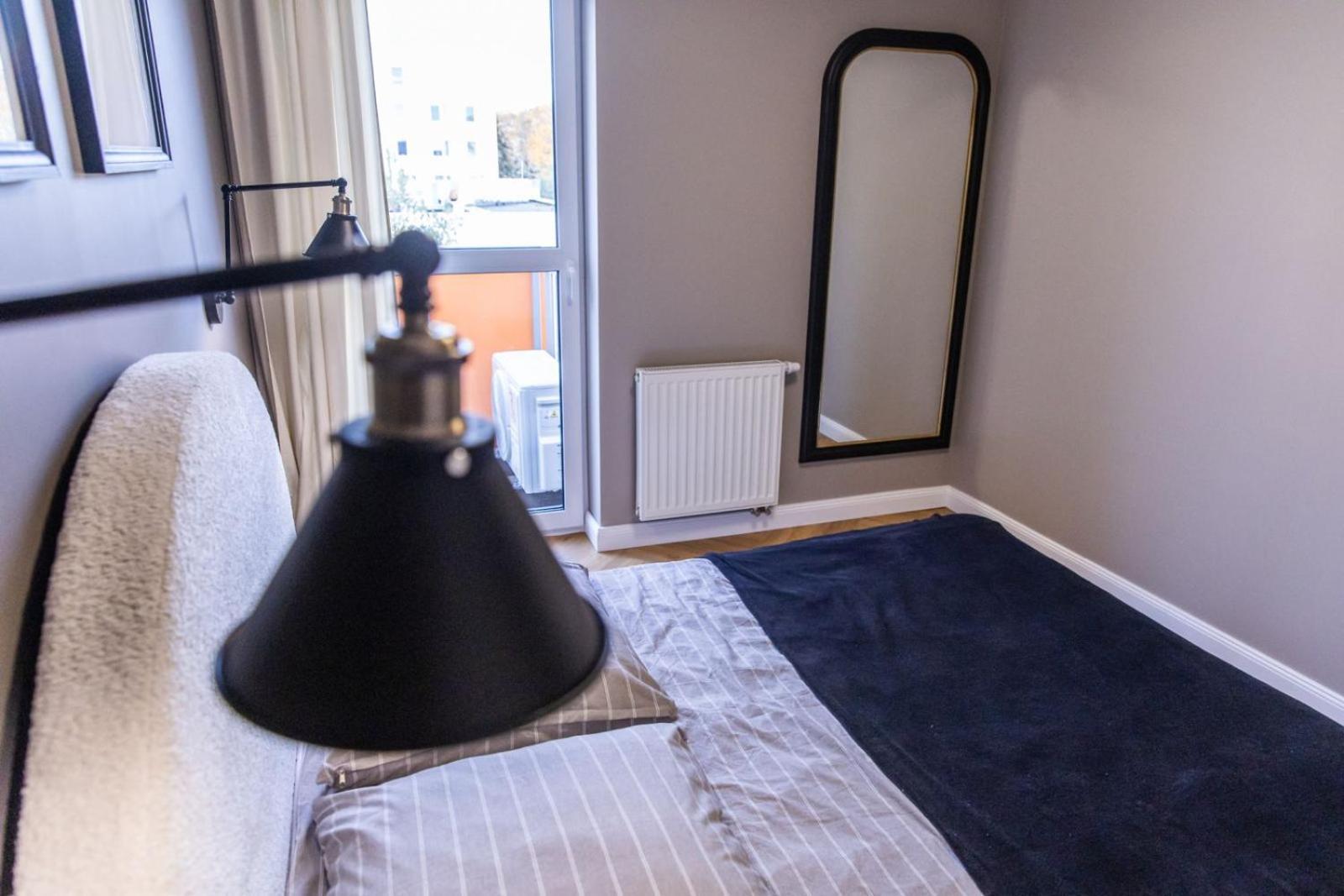 Solar Apartments I Stare Miasto 10Min I Priv Parking Free I Winda I Balkon Торунь Экстерьер фото
