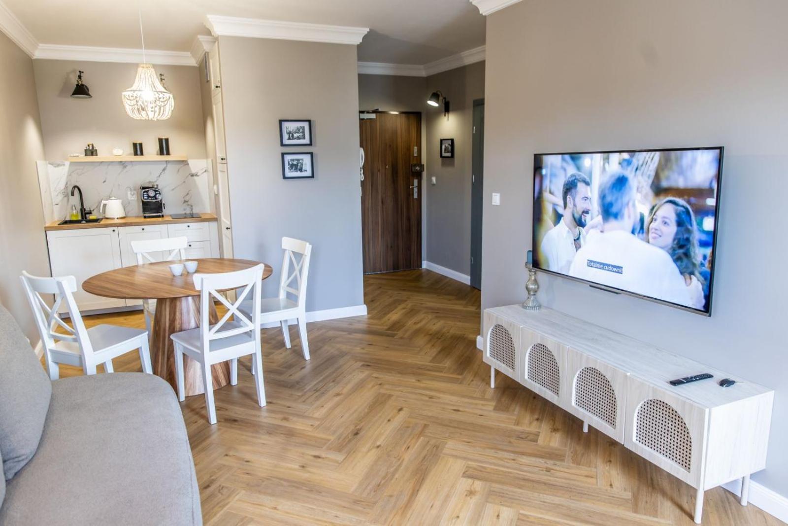 Solar Apartments I Stare Miasto 10Min I Priv Parking Free I Winda I Balkon Торунь Экстерьер фото
