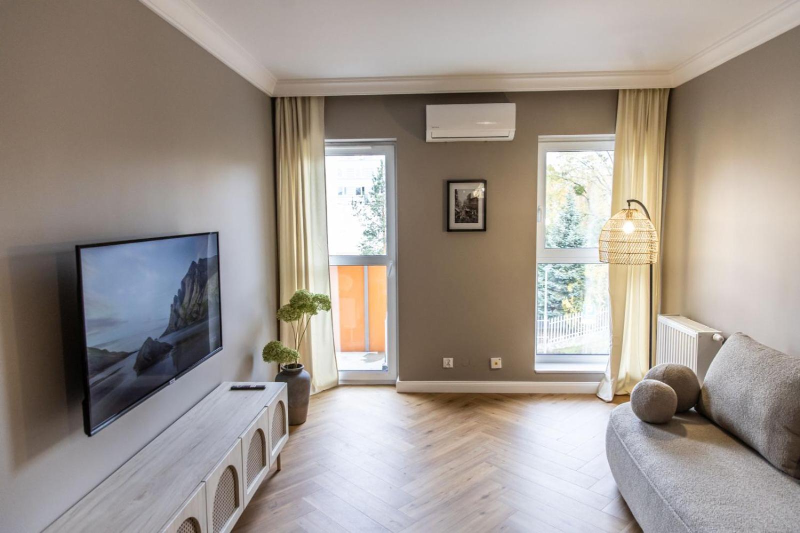 Solar Apartments I Stare Miasto 10Min I Priv Parking Free I Winda I Balkon Торунь Экстерьер фото